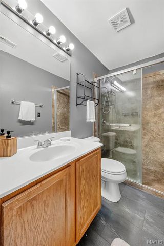 210 Homeshire Circle 55, Wentzville, MO 63385