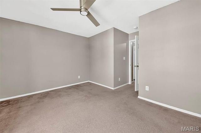 210 Homeshire Circle 55, Wentzville, MO 63385