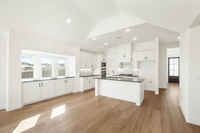 2500 Fischer Lane, Mansfield, TX 76063