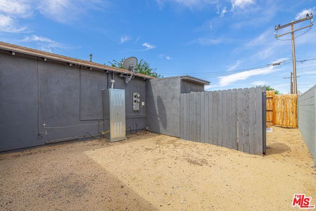 43033 39th Street, Lancaster, CA 93536