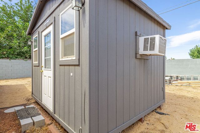 43033 39th Street, Lancaster, CA 93536