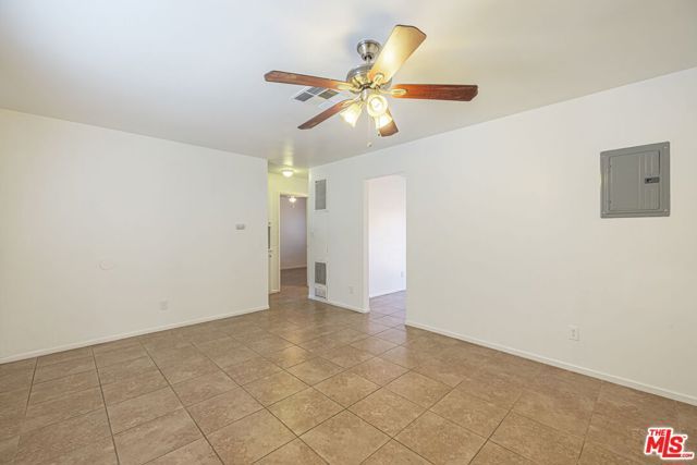 43033 39th Street, Lancaster, CA 93536