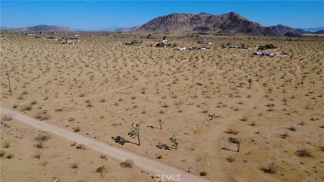 59860 Stearman, Landers, CA 92285