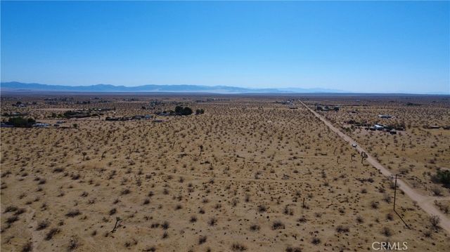 59860 Stearman, Landers, CA 92285