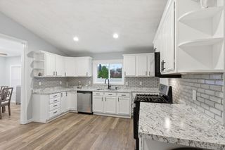 53 James St, Worcester, MA 01603