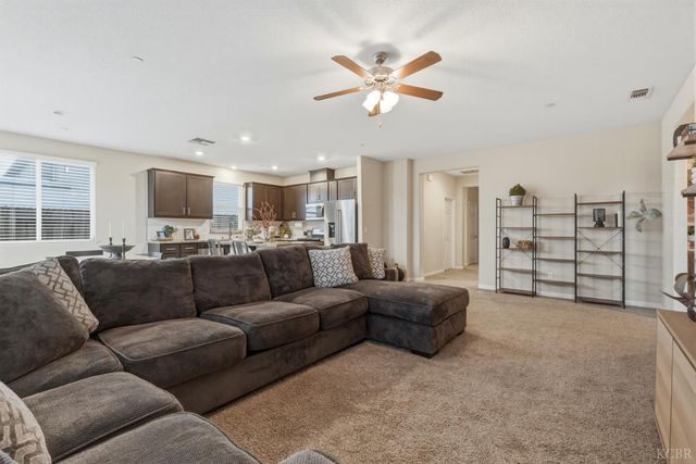 1161 Greenbrier Drive, Hanford, CA 93230