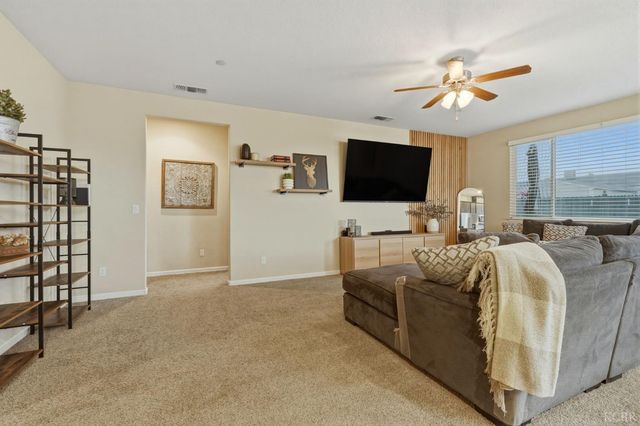 1161 Greenbrier Drive, Hanford, CA 93230