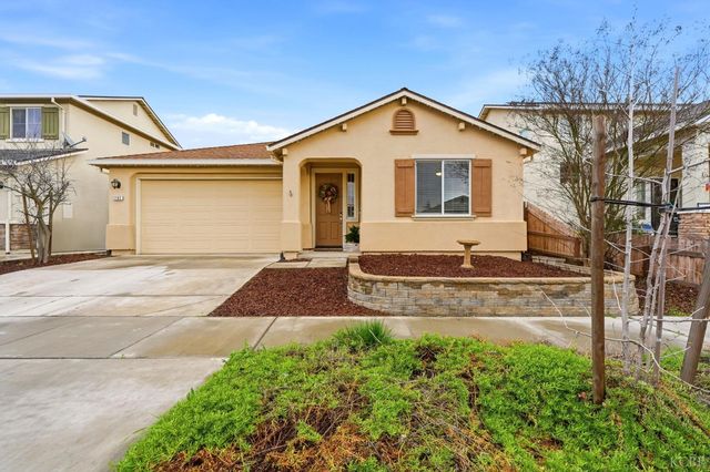 1161 Greenbrier Drive, Hanford, CA 93230