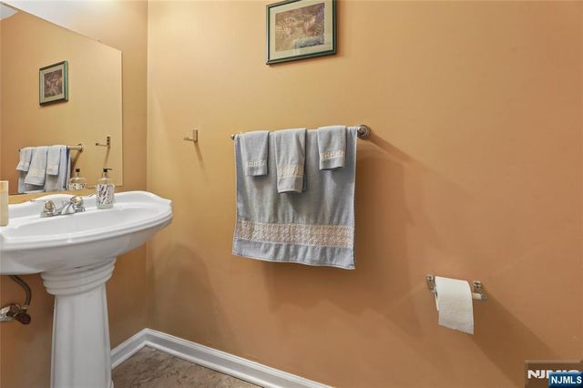 2053 Charles Court, Mahwah, NJ 07430