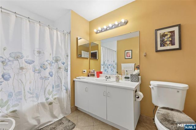 2053 Charles Court, Mahwah, NJ 07430