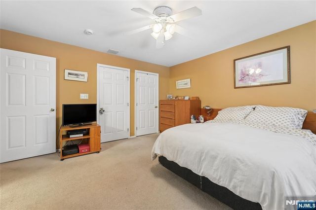 2053 Charles Court, Mahwah, NJ 07430