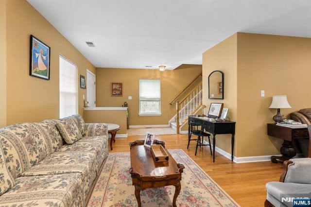 2053 Charles Court, Mahwah, NJ 07430