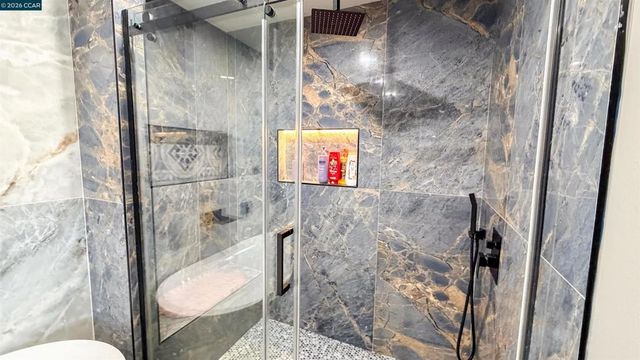 348 Valle Vista Ave, Vallejo, CA 94590