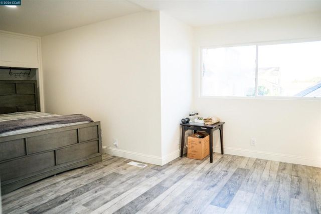 348 Valle Vista Ave, Vallejo, CA 94590