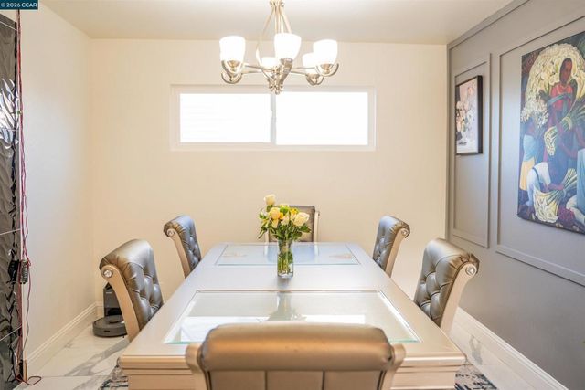 348 Valle Vista Ave, Vallejo, CA 94590