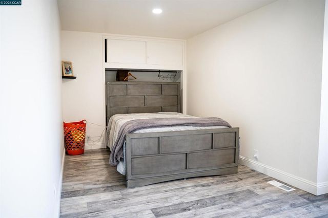 348 Valle Vista Ave, Vallejo, CA 94590