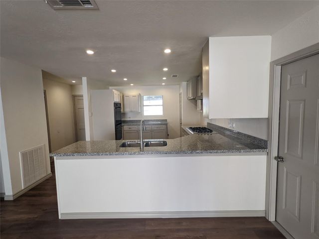 6303 Georgianna Drive, Pasadena, TX 77503