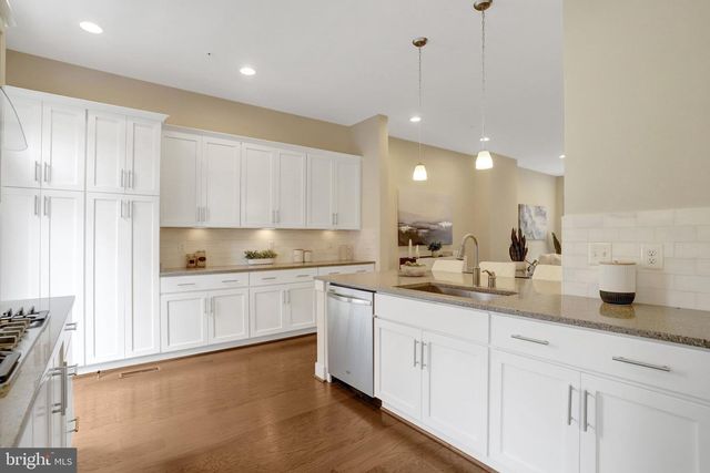 603 E ALEXANDRIA AVE, Alexandria, VA 22301