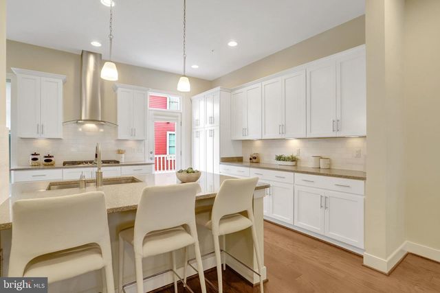 603 E ALEXANDRIA AVE, Alexandria, VA 22301