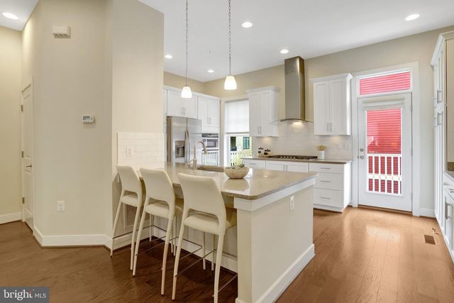 603 E ALEXANDRIA AVE, Alexandria, VA 22301