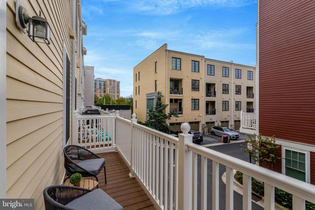 603 E ALEXANDRIA AVE, Alexandria, VA 22301