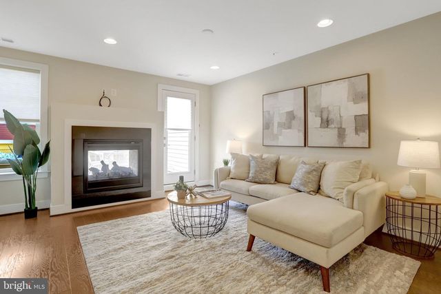 603 E ALEXANDRIA AVE, Alexandria, VA 22301