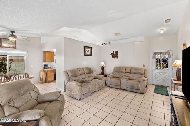 5422 S Newhall Drive, Tucson, AZ 85746