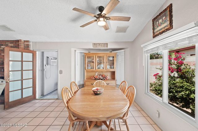 5422 S Newhall Drive, Tucson, AZ 85746