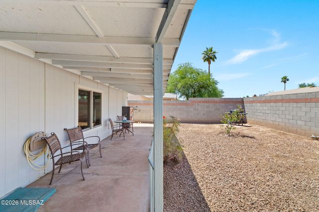 5422 S Newhall Drive, Tucson, AZ 85746