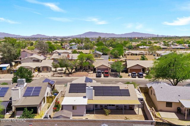5422 S Newhall Drive, Tucson, AZ 85746