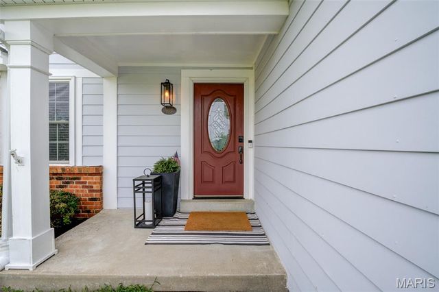 1094 Harness Drive, St Charles, MO 63304