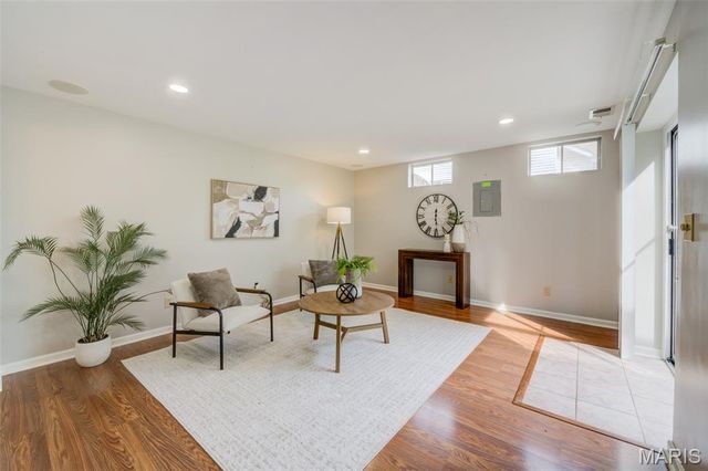1094 Harness Drive, St Charles, MO 63304