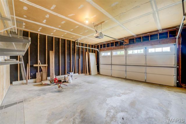 1094 Harness Drive, St Charles, MO 63304