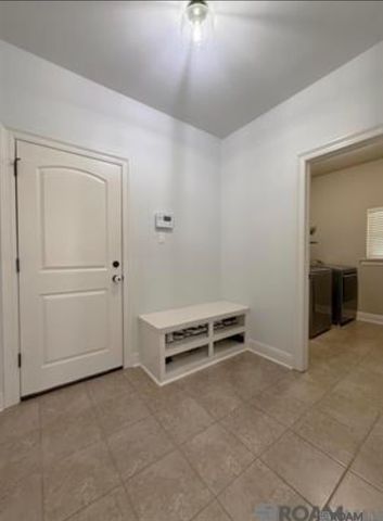 13238 Babin Estates Dr, Gonzales, LA 70737