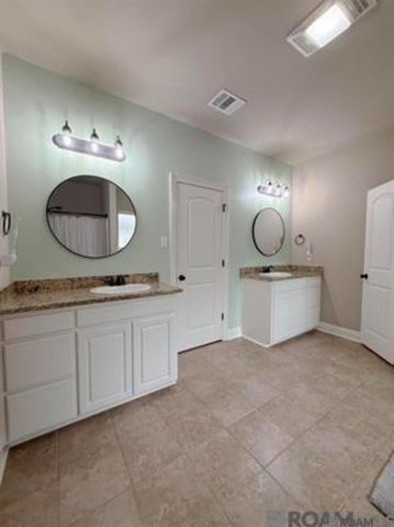 13238 Babin Estates Dr, Gonzales, LA 70737