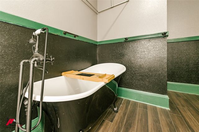 912 Prospect Street, Shreveport, LA 71104