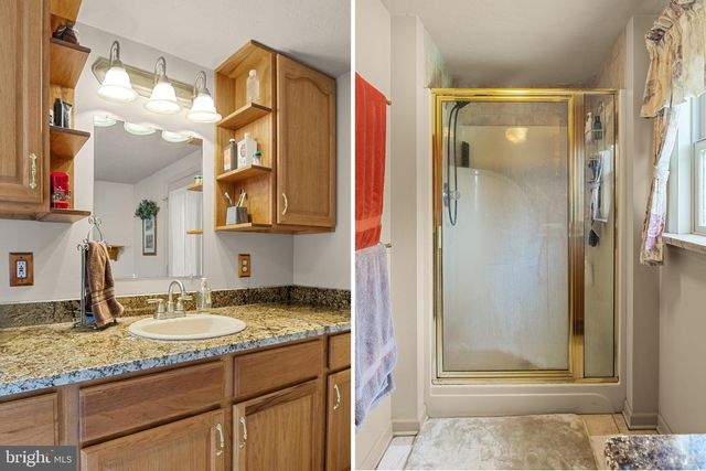 2655 CLEARBROOK BLVD, York, PA 17406