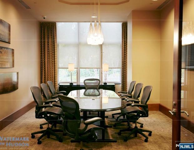 8100 River Road 209, North Bergen, NJ 07047