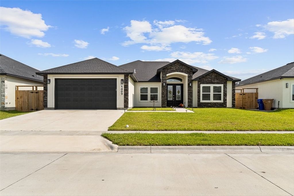 1409 Jack Chesney St, Corpus Christi, TX 78415