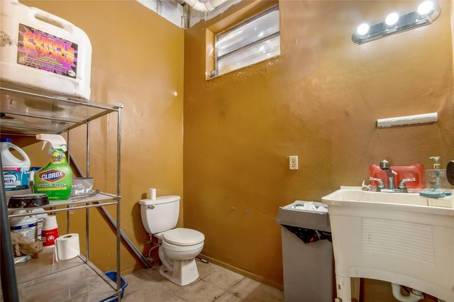 3071 NW 64 Ave, Sunrise, FL 33313