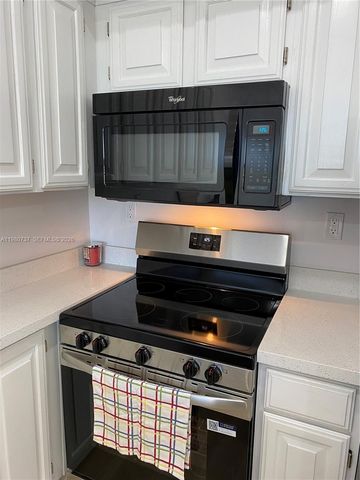 1280 S Alhambra Cir 1421, Coral Gables, FL 33146