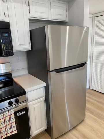 1280 S Alhambra Cir 1421, Coral Gables, FL 33146