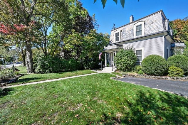 139 Salem End Road, Framingham, MA 01702