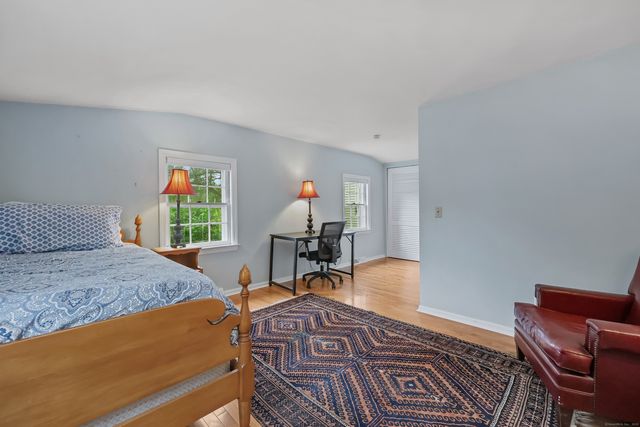 29 Old Stage Coach Road, Weston, CT 06883
