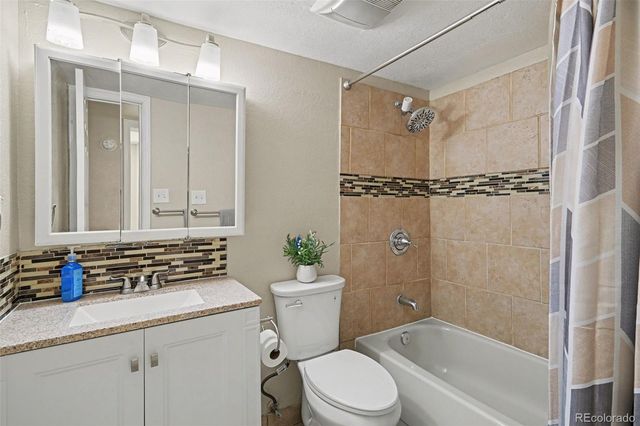 4400 S Quebec Street 101P, Denver, CO 80237