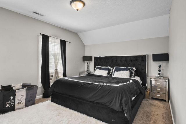 374 N Champion Avenue, Columbus, OH 43203