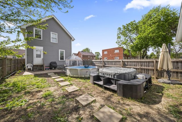 374 N Champion Avenue, Columbus, OH 43203