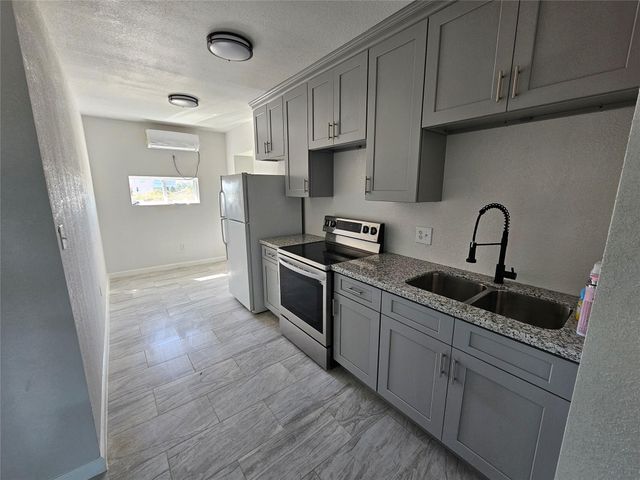 1368 Road 5735, Cleveland, TX 77327