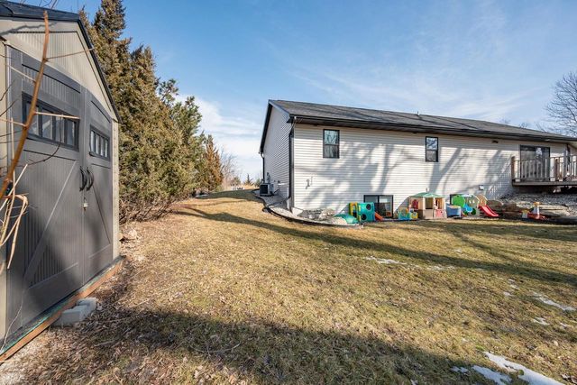 2039 LONE GROVE AVENUE, Green Bay, WI 54303