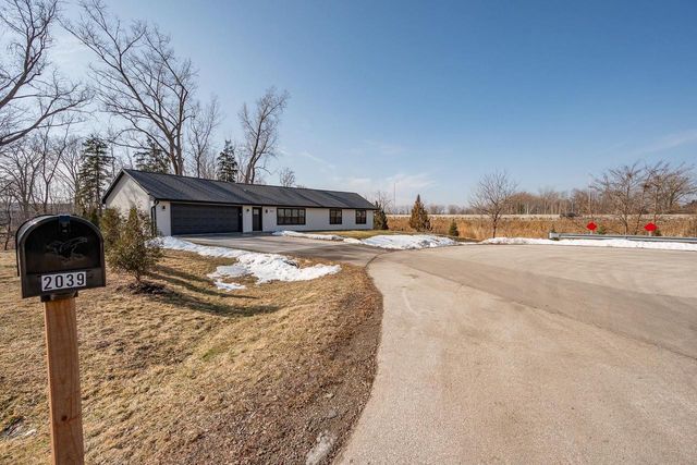 2039 LONE GROVE AVENUE, Green Bay, WI 54303